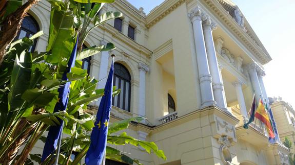 El Ayuntamiento De M Laga Se Iluminar De Verde Este Lunes Con Motivo